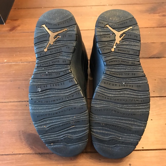 Jordan 10 Retro New York City - Picture 6 of 8